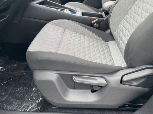 New 2026 Volkswagen Tiguan S image 16