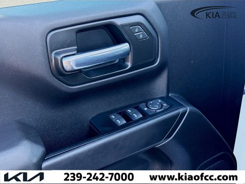 Used 2023 Chevrolet Silverado 1500 Custom Trail Boss image 21