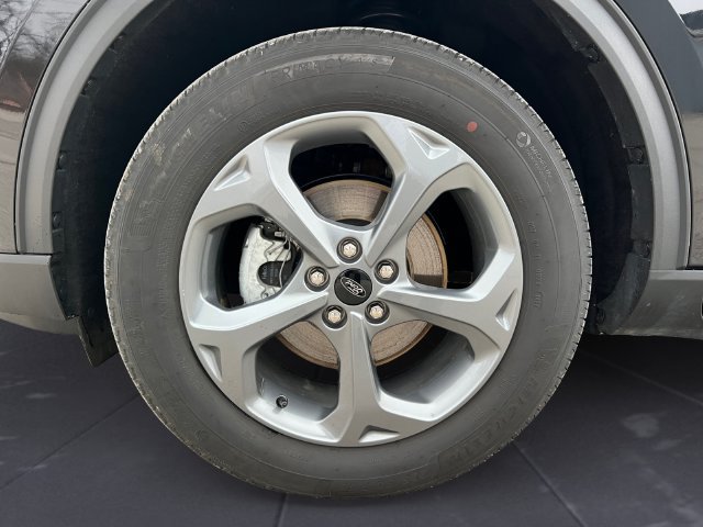 Certified 2025 Ford Escape ST-Line AWD/4WD image 14