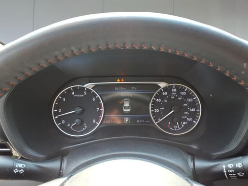 Used 2023 Nissan Sentra SR w/ Midnight Edition Package FWD image 13