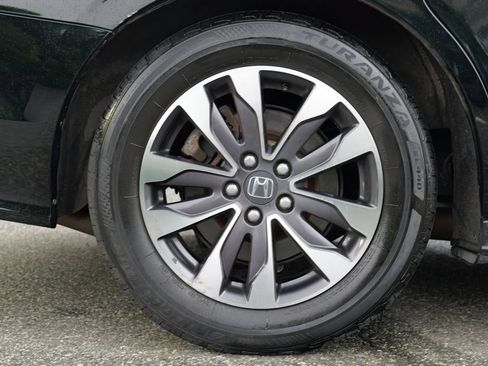 Used 2023 Honda Odyssey EX-L image 10