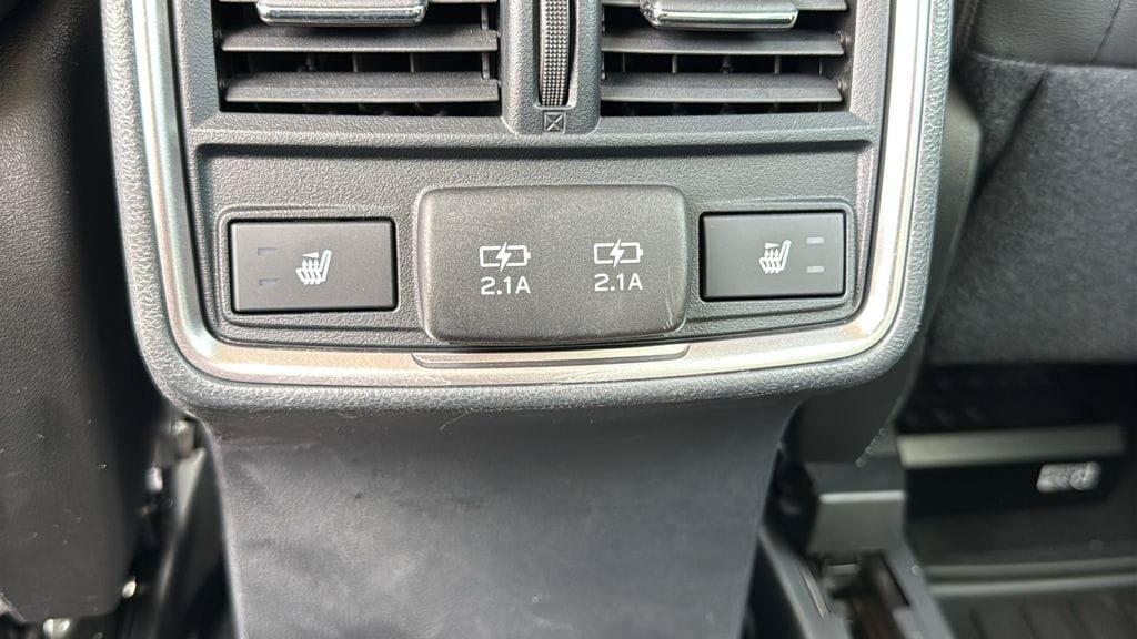 Certified 2022 Subaru Forester Touring AWD/4WD image 27