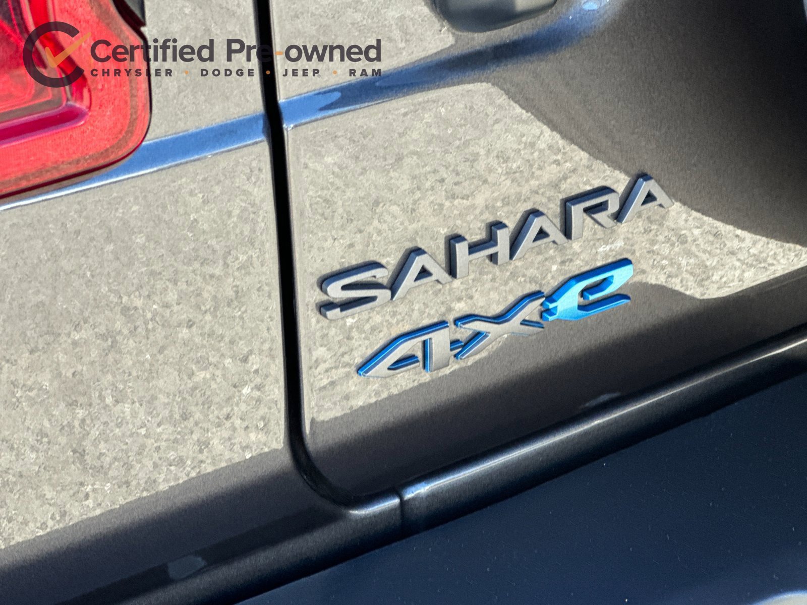 Certified 2025 Jeep Wrangler Unlimited Sahara w/ Safety Group AWD/4WD image 27
