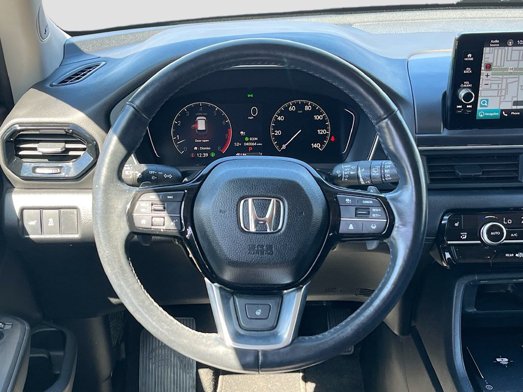 Used 2024 Honda Pilot Touring image 11
