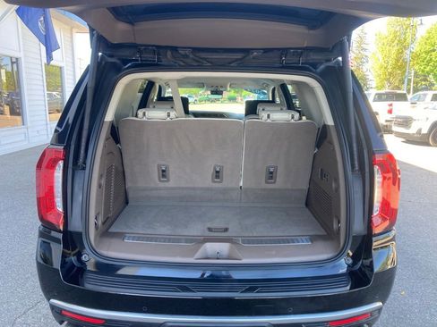 Certified 2024 GMC Yukon Denali w/ Advanced Technology Package AWD/4WD image 9