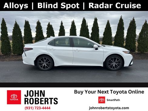 Certified 2021 Toyota Camry SE w/ Cold Weather Package image 1