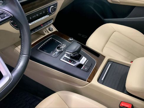 Used 2020 Audi Q5 2.0T Premium Plus image 15