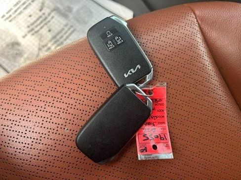 Used 2022 Kia Carnival SX Prestige FWD image 52