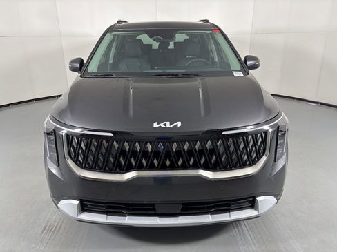 New 2026 Kia Carnival EX FWD image 3