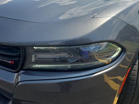 Used 2015 Dodge Charger SXT AWD/4WD image 29