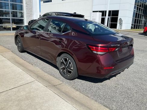 Used 2024 Nissan Sentra SV image 4