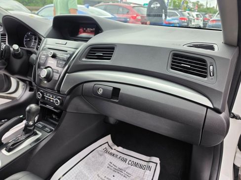 Used 2016 Acura ILX FWD image 38