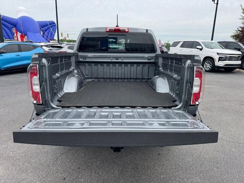 Used 2022 GMC Canyon Elevation w/ Trailering Package RWD image 10