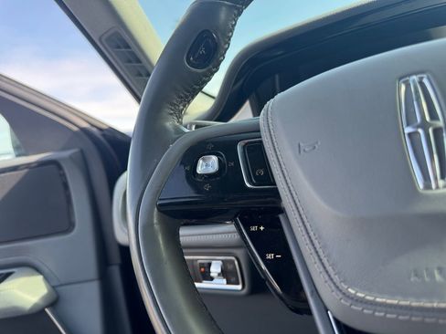 Used 2020 Lincoln Aviator Reserve w/ Class IV Trailer Tow Package image 21