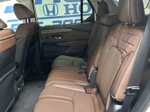 New 2026 Honda Pilot Elite image 14