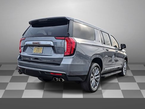 Used 2021 GMC Yukon XL Denali image 6