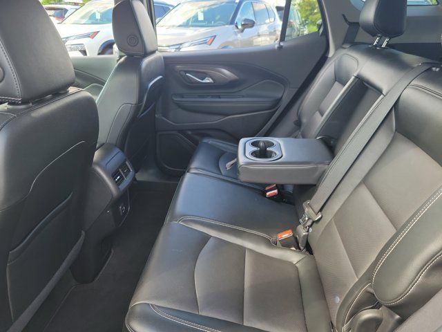Used 2024 GMC Terrain SLT FWD image 16