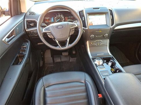 Used 2019 Ford Edge SEL w/ Equipment Group 201A image 11