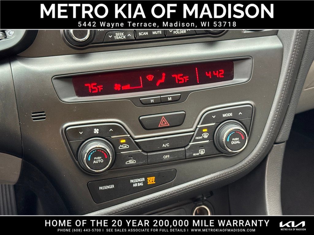 Used 2013 Kia Optima EX FWD image 24