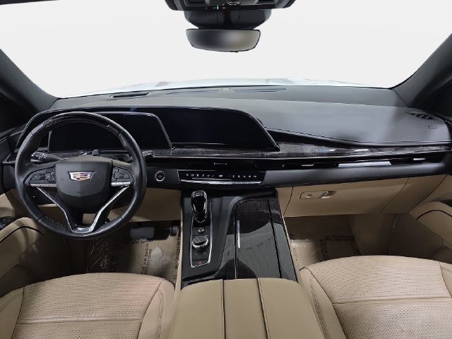 Used 2023 Cadillac Escalade ESV Premium Luxury w/ LPO, Floor Liner Package AWD/4WD image 10
