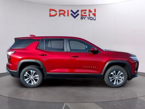 New 2026 Chevrolet Equinox LT image 6