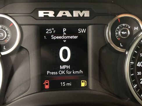 Used 2020 RAM 1500 Big Horn AWD/4WD image 7