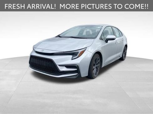 Certified 2023 Toyota Corolla SE image 1