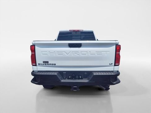 Used 2026 Chevrolet Silverado 2500 LT w/ Trail Boss Package AWD/4WD image 4