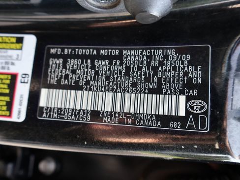 Used 2010 Toyota Matrix image 47