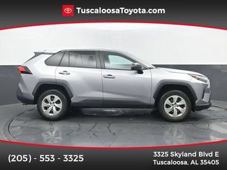 Used 2023 Toyota RAV4 LE FWD video 1