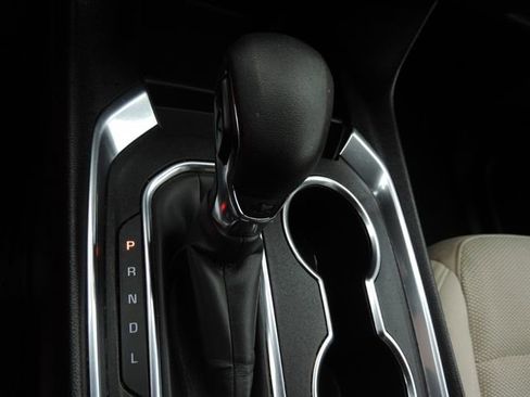 Certified 2022 Chevrolet Traverse LS image 24