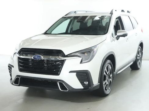 Certified 2023 Subaru Ascent Touring AWD/4WD image 1