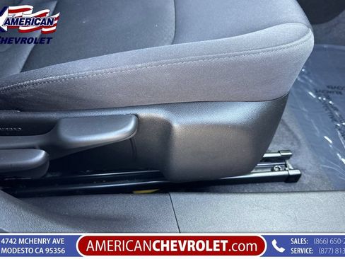 Used 2023 Chevrolet Malibu LT FWD image 24