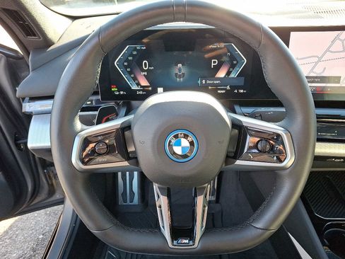 Used 2025 BMW i5 xDrive40 w/ M Sport Package image 20