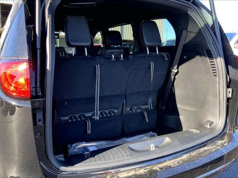 New 2026 Chrysler Voyager LX image 5