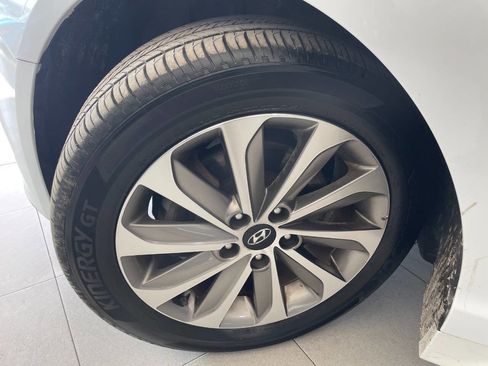 Used 2016 Hyundai Sonata Sport image 10