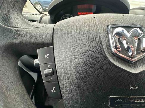 Used 2020 RAM ProMaster 2500 w/ Interior Convenience Group image 21