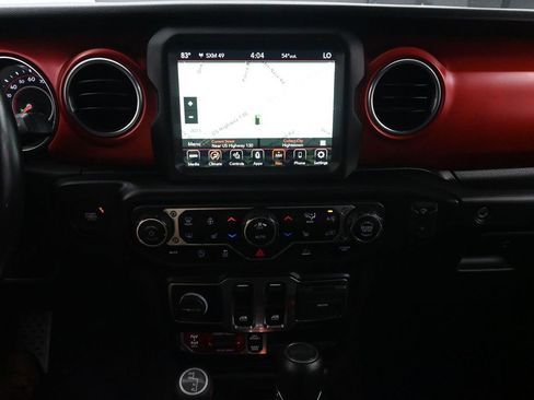 Used 2022 Jeep Wrangler Rubicon w/ Cold Weather Group AWD/4WD image 25