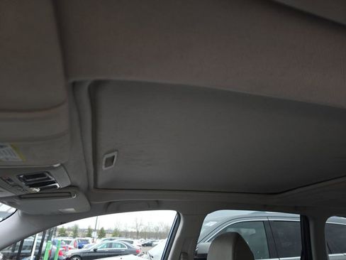 Used 2017 Subaru Forester 2.5i Limited image 11