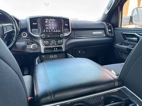 Used 2021 RAM 1500 Big Horn AWD/4WD image 11