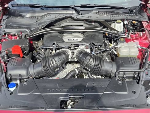 Used 2025 Ford Mustang Dark Horse RWD image 17