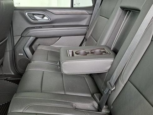 Used 2022 Chevrolet Tahoe LT w/ Luxury Package AWD/4WD image 30