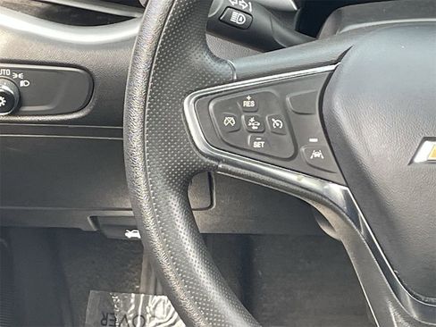 Used 2023 Chevrolet Malibu LT image 19