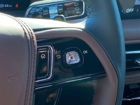 New 2026 Lincoln Aviator Reserve image 17