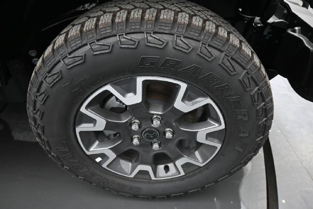 New 2026 Jeep Wrangler Unlimited Sahara w/ Safety Group AWD/4WD image 43