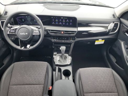 New 2026 Kia Seltos S image 23