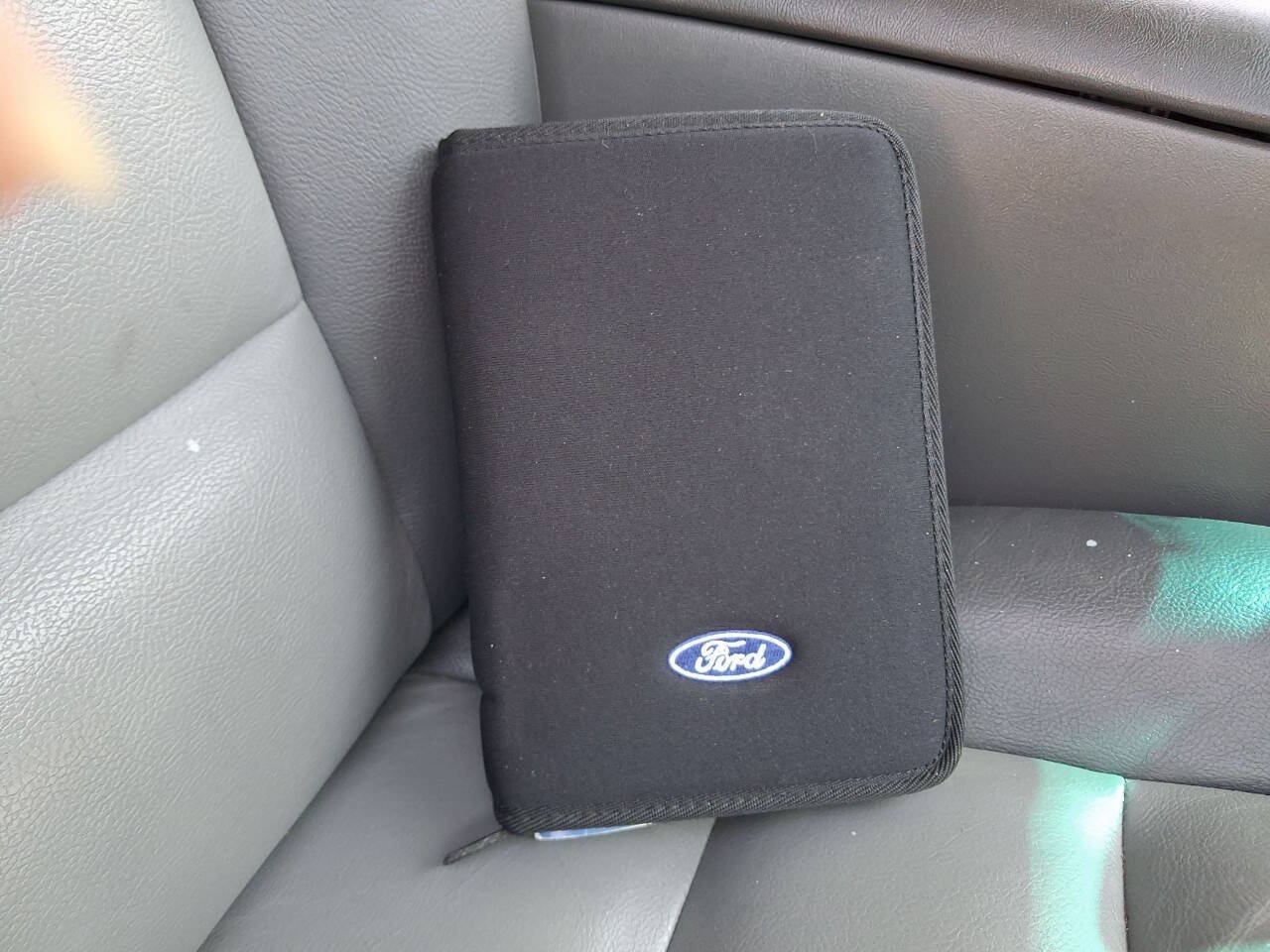 Used 2005 Ford Explorer Sport Trac 4x4 image 56