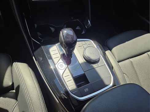 Used 2023 BMW X4 M40i image 32