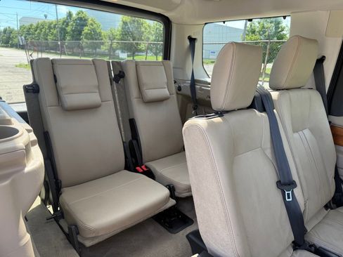 Used 2012 Land Rover LR4 HSE AWD/4WD image 13