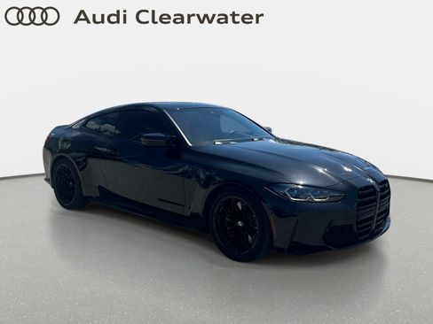Used 2021 BMW M4 Competition w/ Executive Package RWD image 4